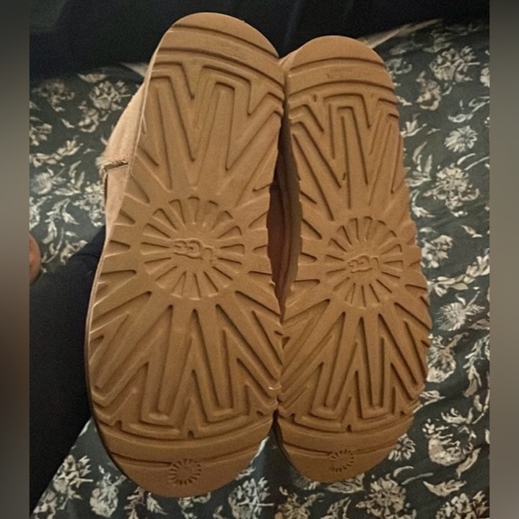 MAKE AN OFFER - UGG Ultra Mini Boot in Chestnut - Picture 7 of 7